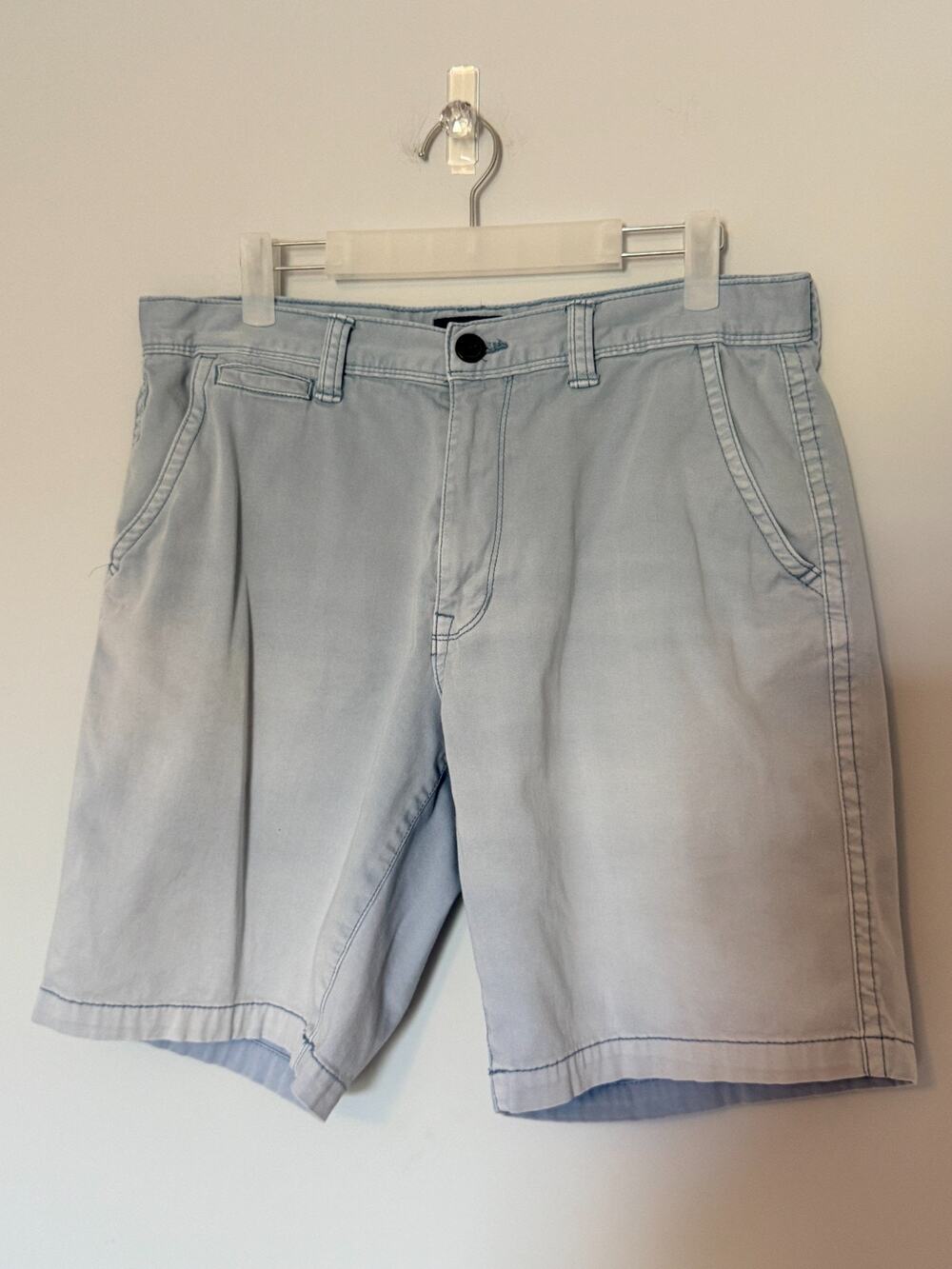 Arizona Mens Flex Classic Fit Shorts Size 34 Blue Ombre Cotton Spandex Classic